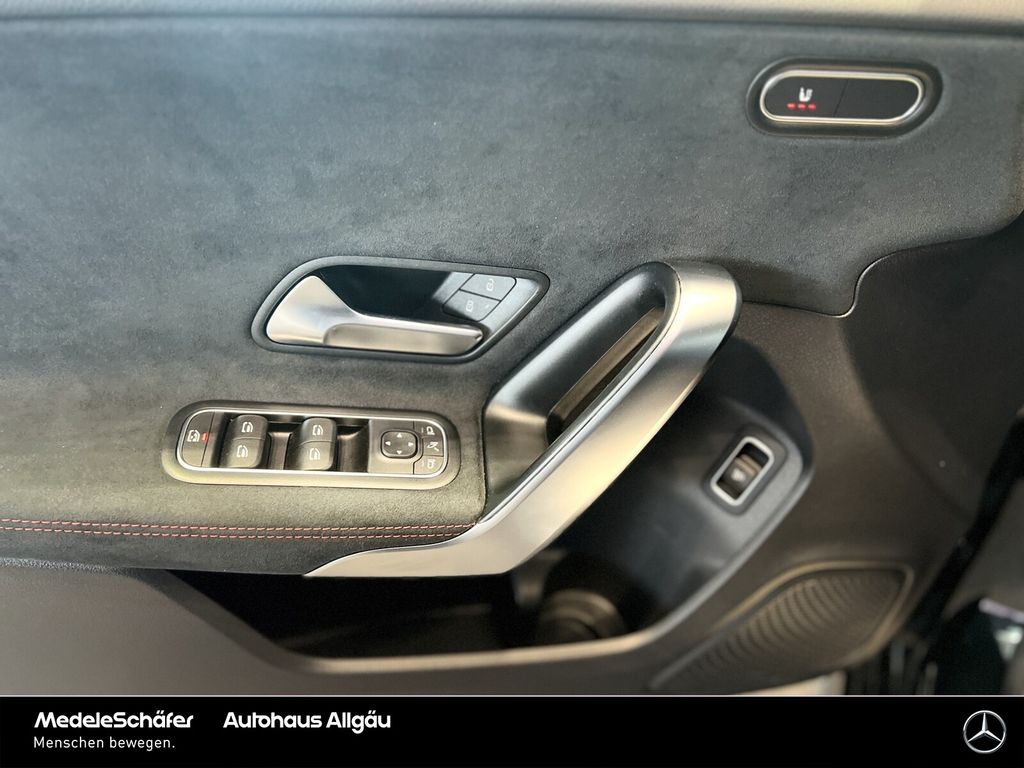 Mercedes-Benz A 200 2024