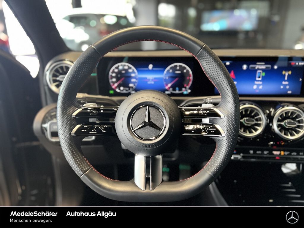 Mercedes-Benz A 200 2024