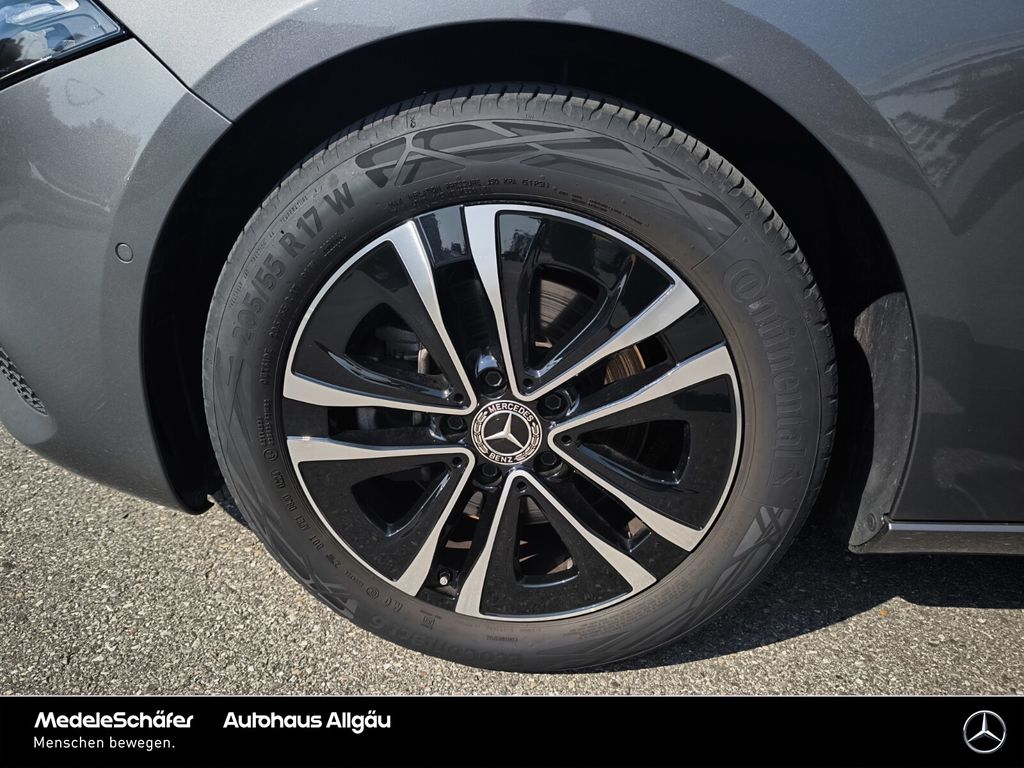 Mercedes-Benz A 180 2024