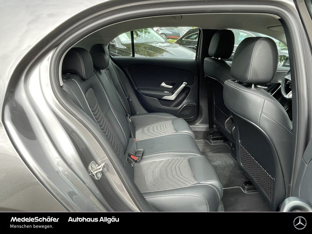 Mercedes-Benz A 180 2024