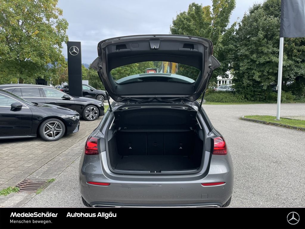 Mercedes-Benz A 180 2024