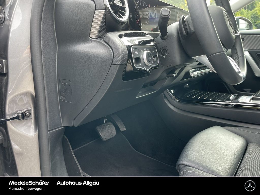 Mercedes-Benz A 180 2024