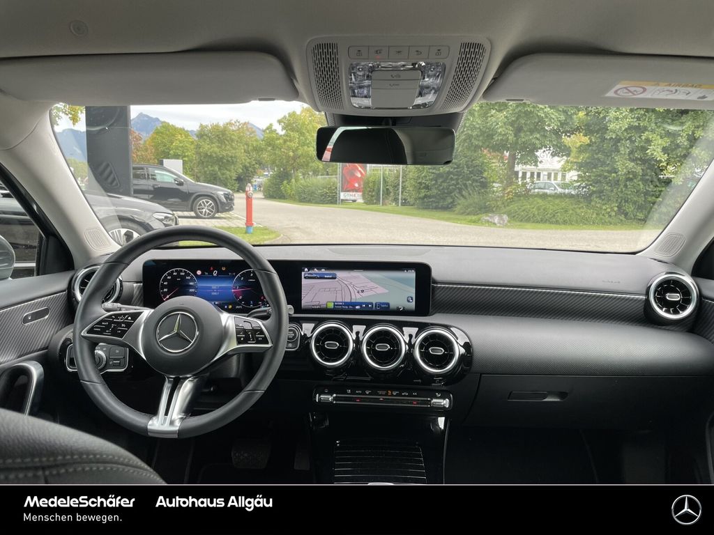 Mercedes-Benz A 180 2024