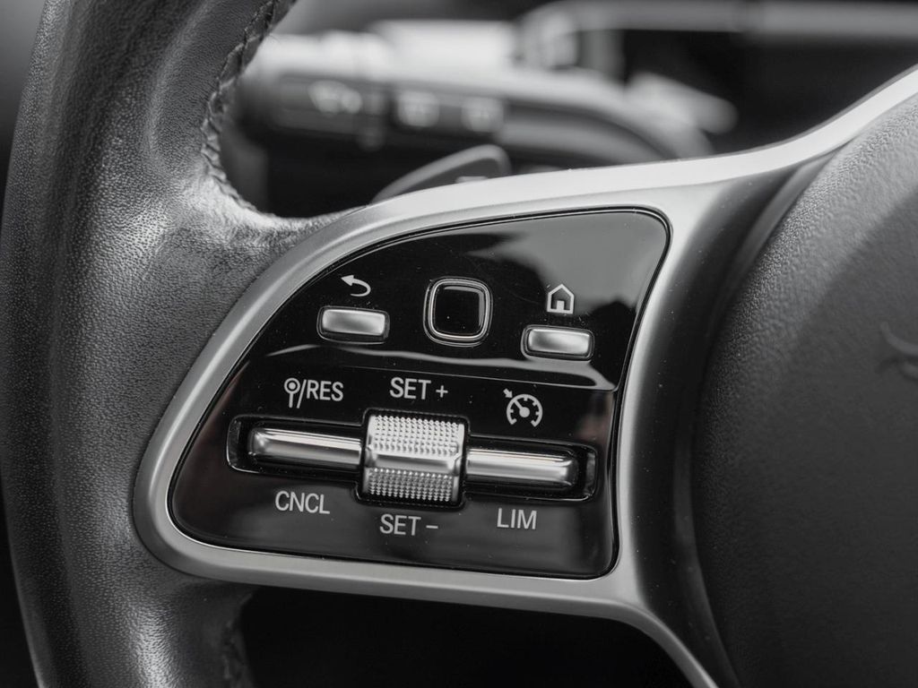 Mercedes-Benz B 250 2022