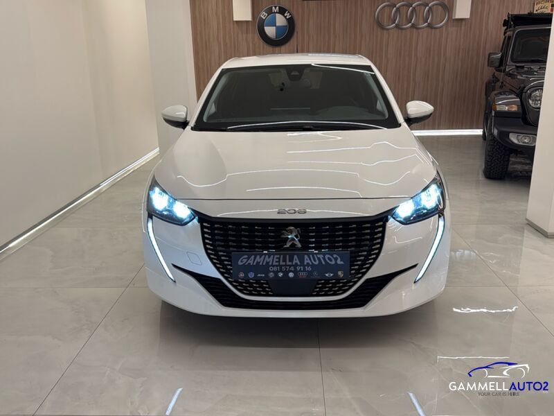 Peugeot 208 2021