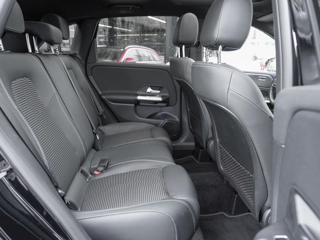 Mercedes-Benz B 250 2022