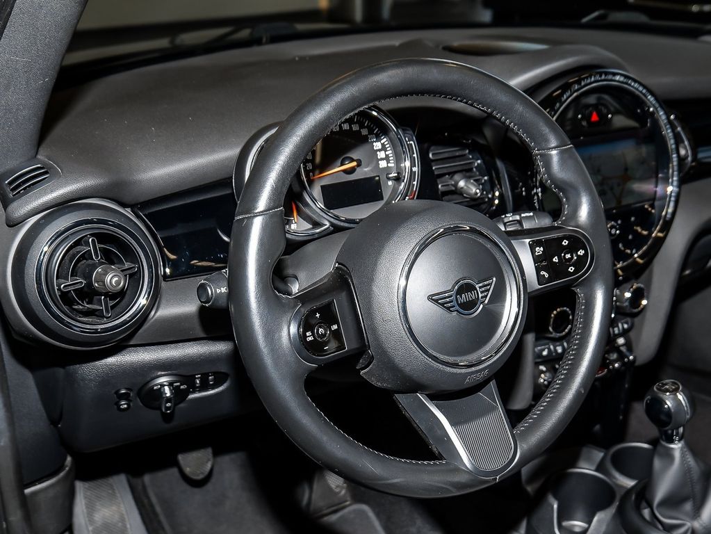 MINI One Cabrio 2022