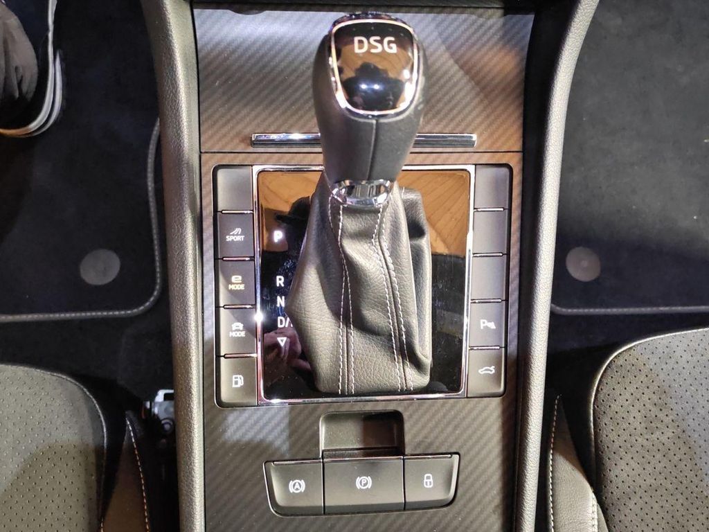 Skoda Superb 2021