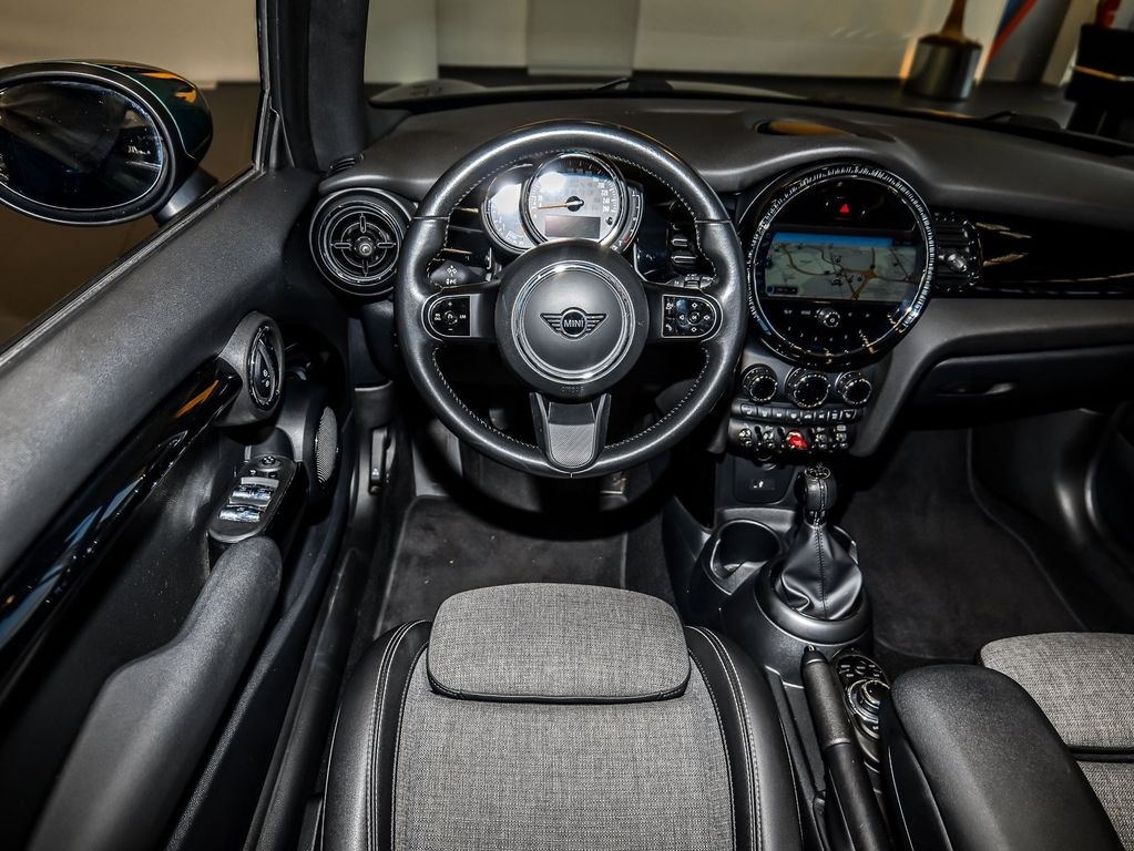 MINI One Cabrio 2022