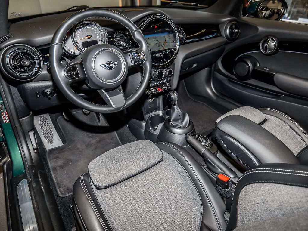 MINI One Cabrio 2022