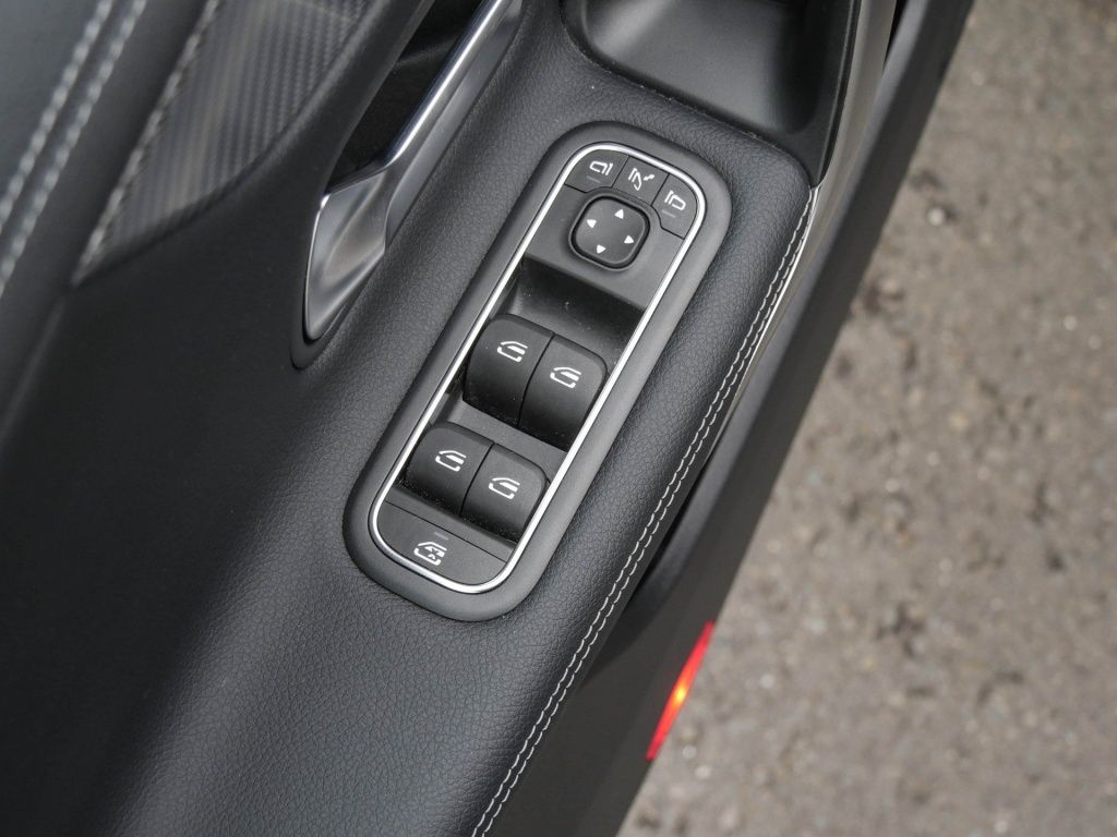 Mercedes-Benz CLA 180 2024