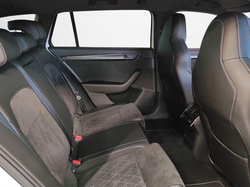 Skoda Superb 2021