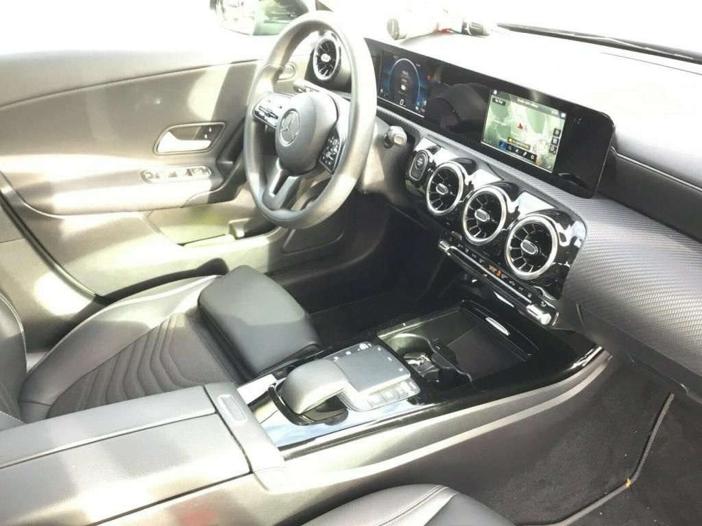 Mercedes-Benz A 250 2022