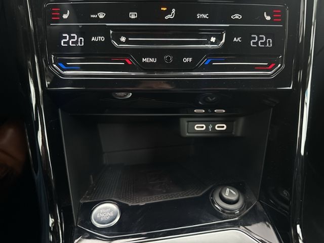 Volkswagen T-Roc 2024