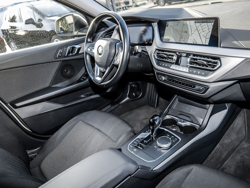 BMW 116 2024