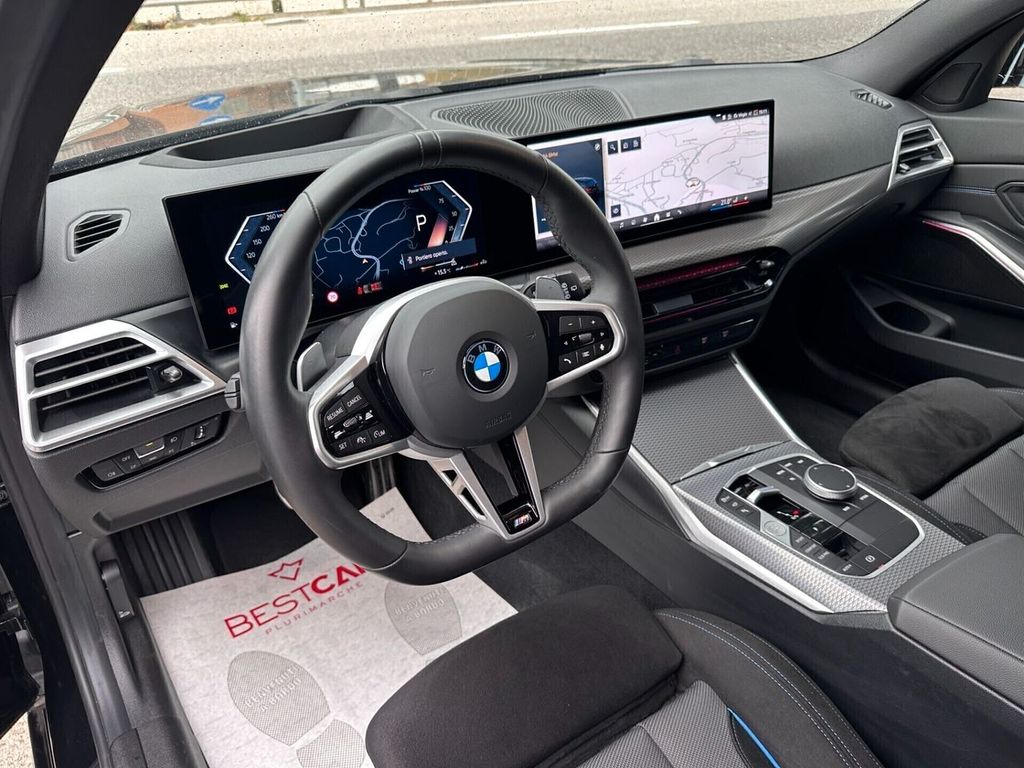 BMW 318 2024