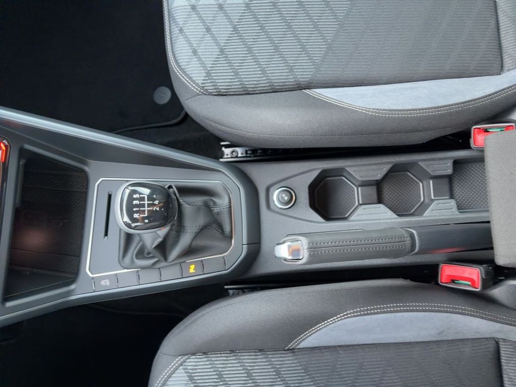 Volkswagen Polo 2025