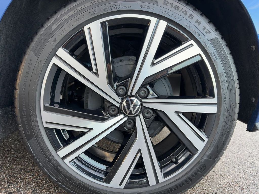 Volkswagen Polo 2025