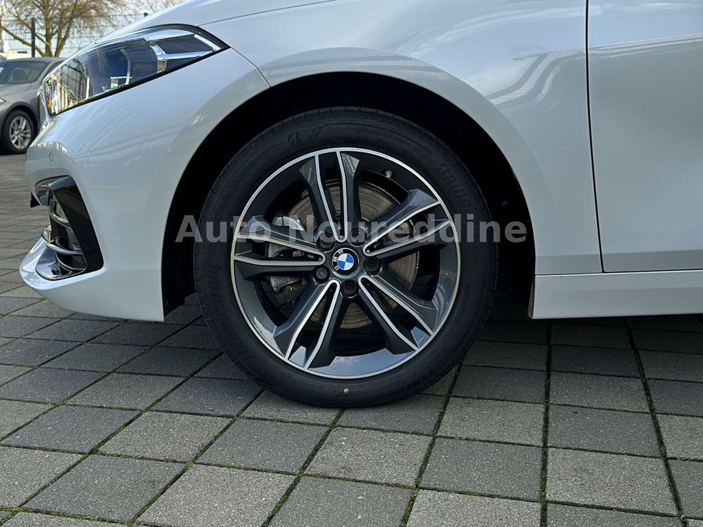 BMW 118 2021