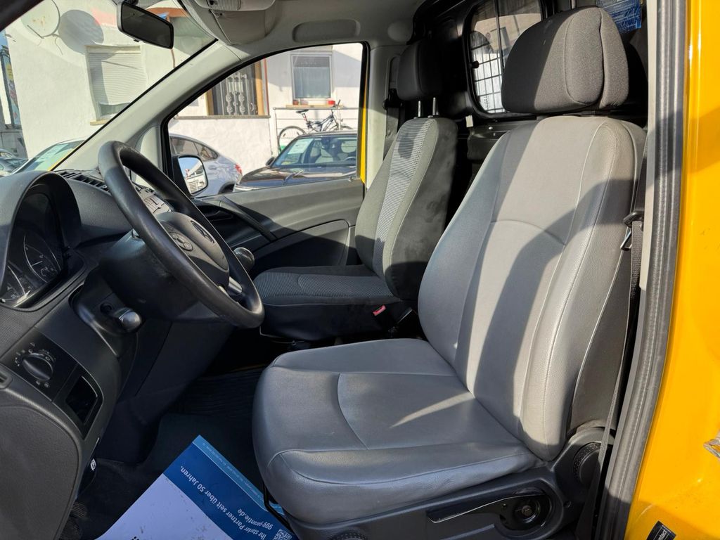 Mercedes-Benz Vito 2011