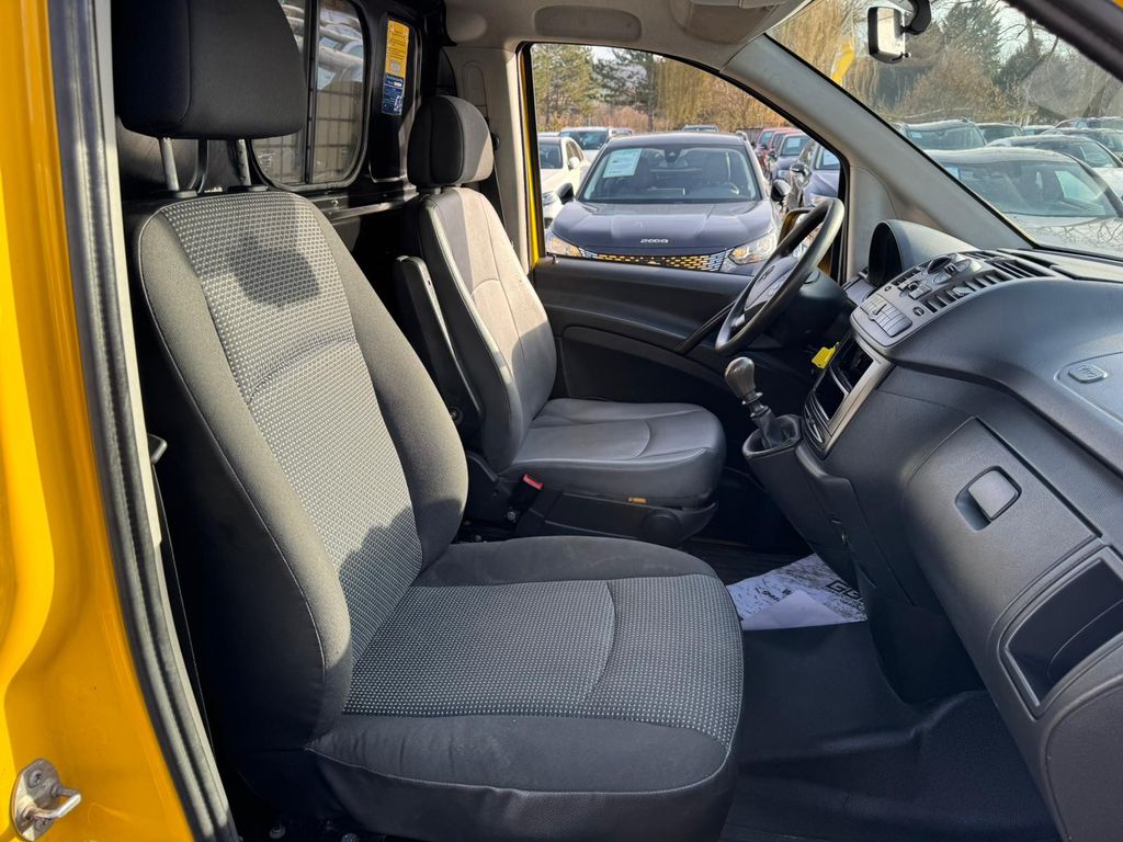 Mercedes-Benz Vito 2011