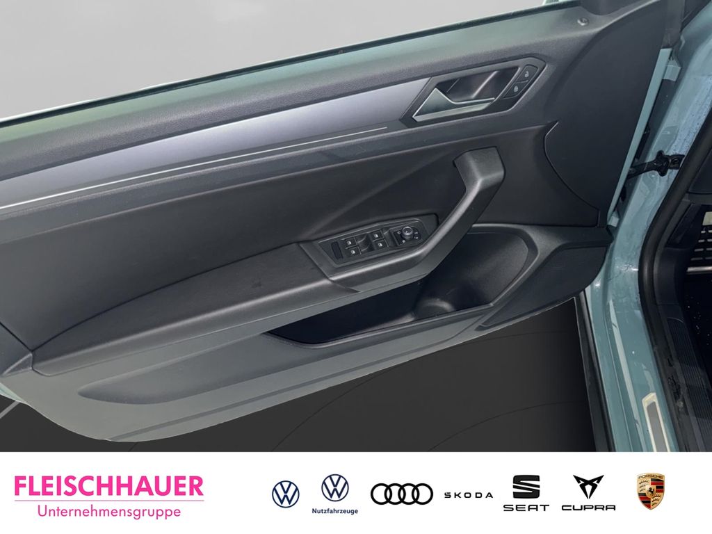 Volkswagen T-Roc 2021