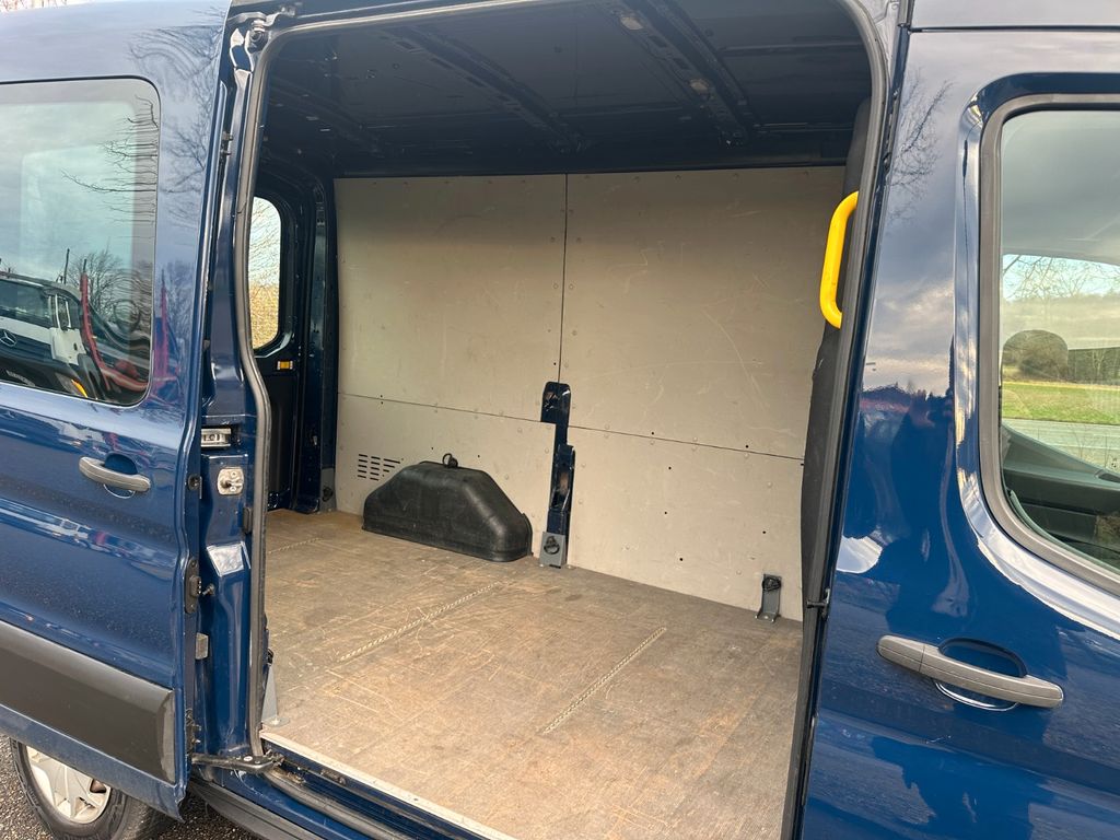 Ford Transit 2022