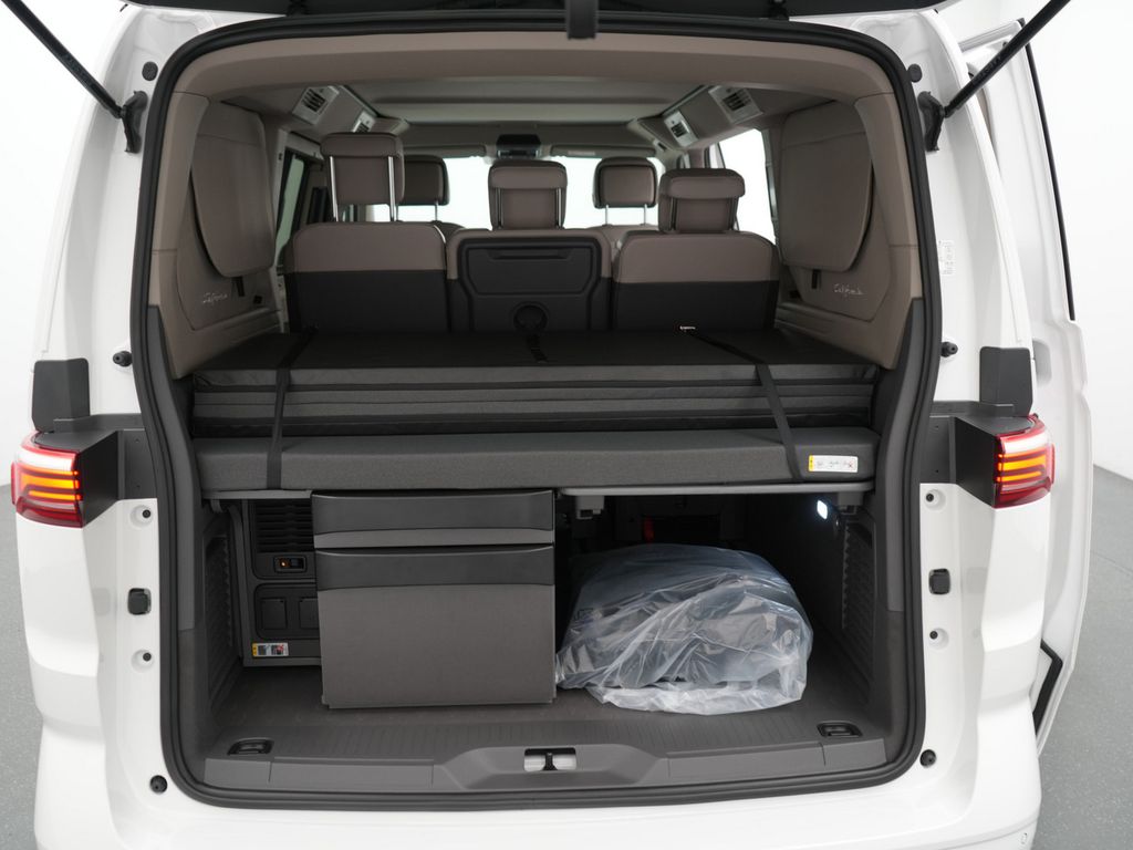 Volkswagen T7 California