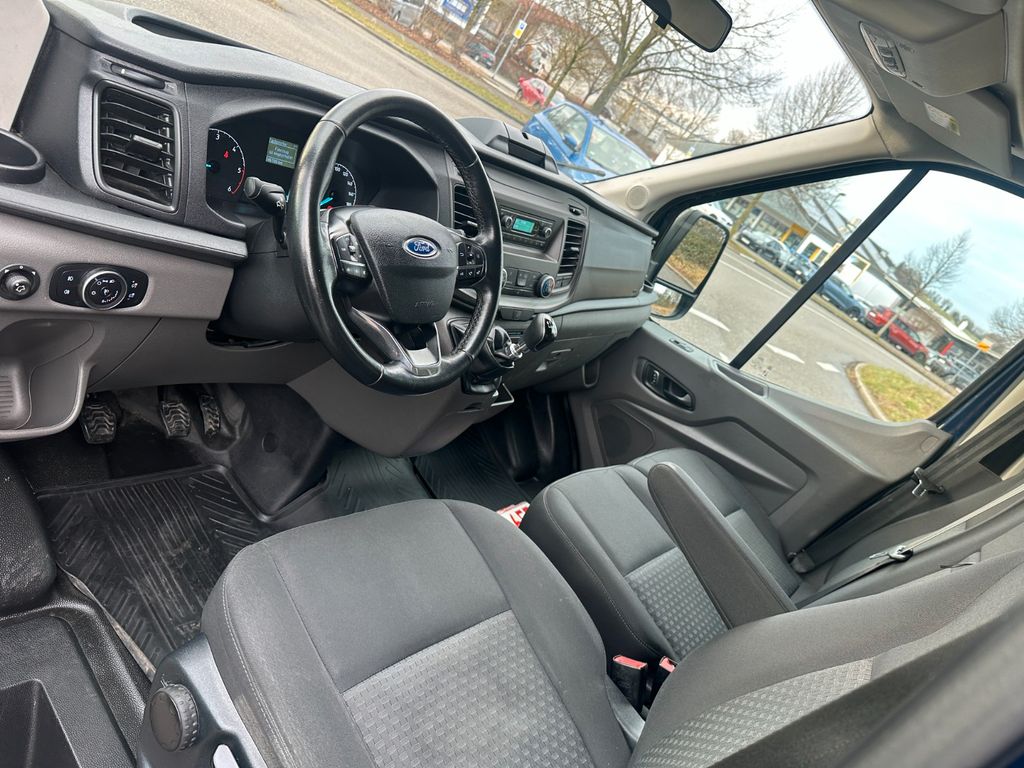 Ford Transit 2022