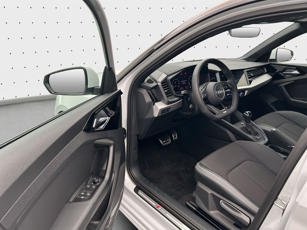 Audi A1 2025