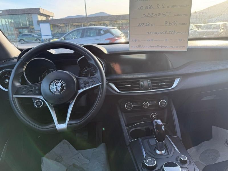 Alfa Romeo Stelvio 2019