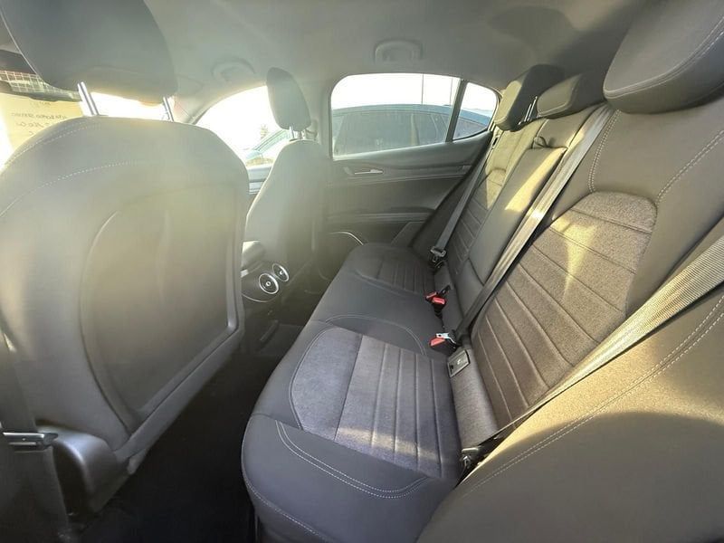 Alfa Romeo Stelvio 2019