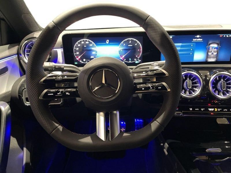 Mercedes-Benz A 180 2026