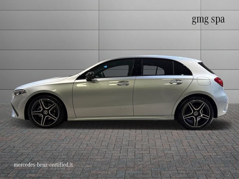 Mercedes-Benz A 180 2026