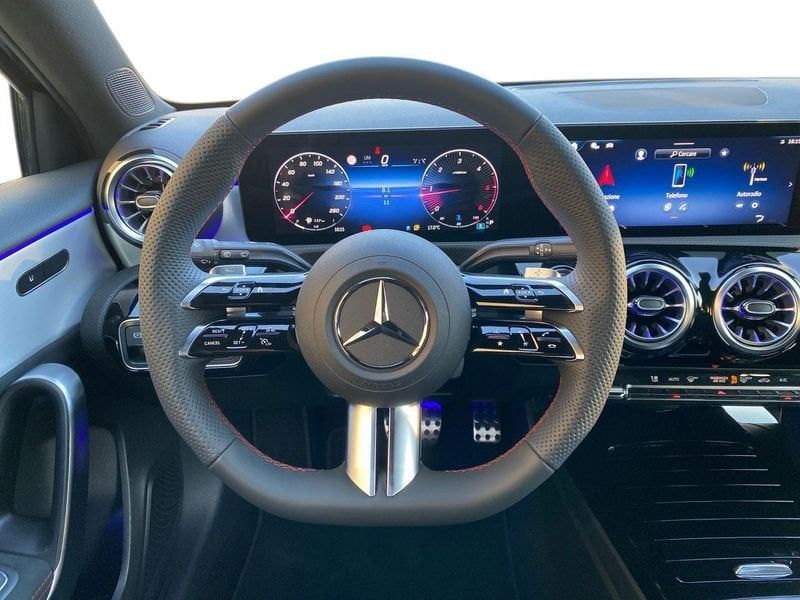 Mercedes-Benz A 180 2026