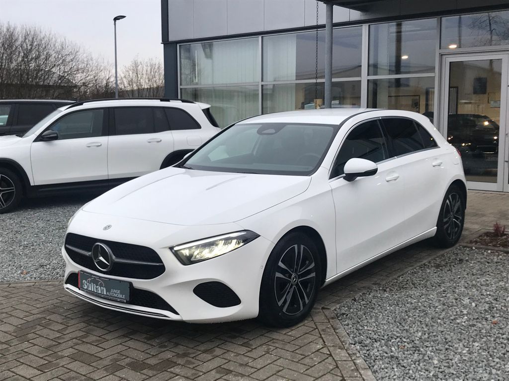 Mercedes-Benz A 180 2023