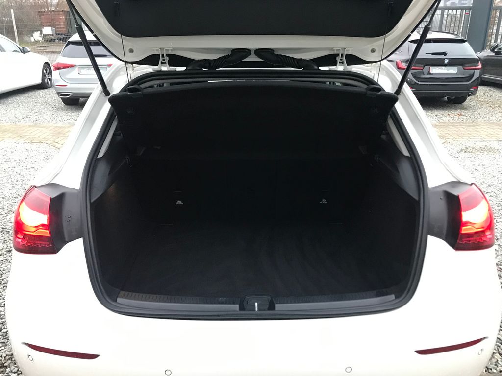 Mercedes-Benz A 180 2023