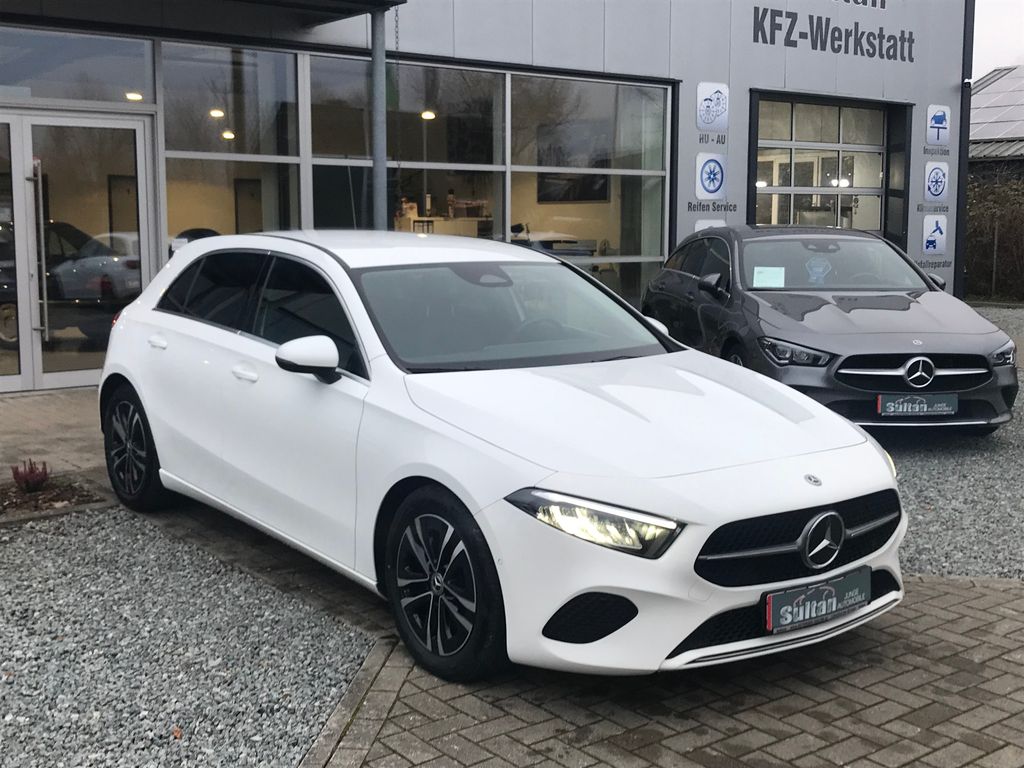 Mercedes-Benz A 180 2023
