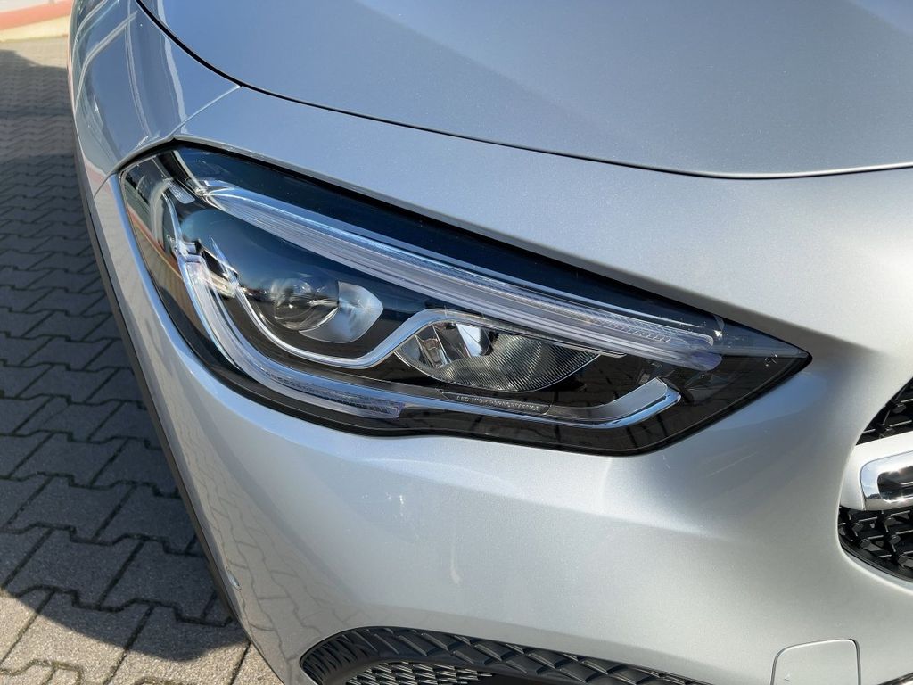 Mercedes-Benz GLA 250 2022