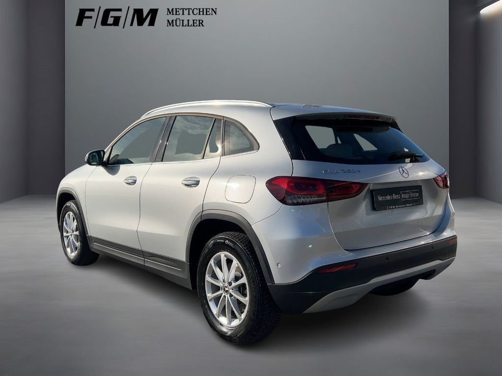 Mercedes-Benz GLA 250 2022