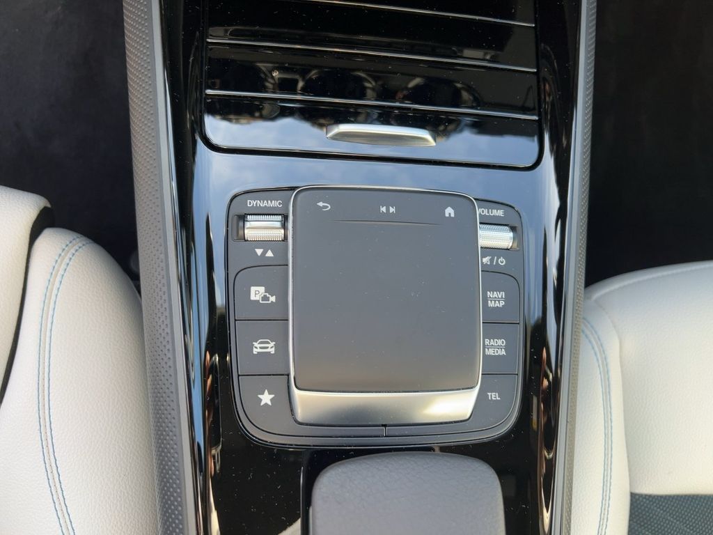 Mercedes-Benz GLA 250 2022