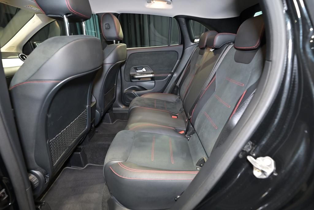 Mercedes-Benz GLA 200 2022