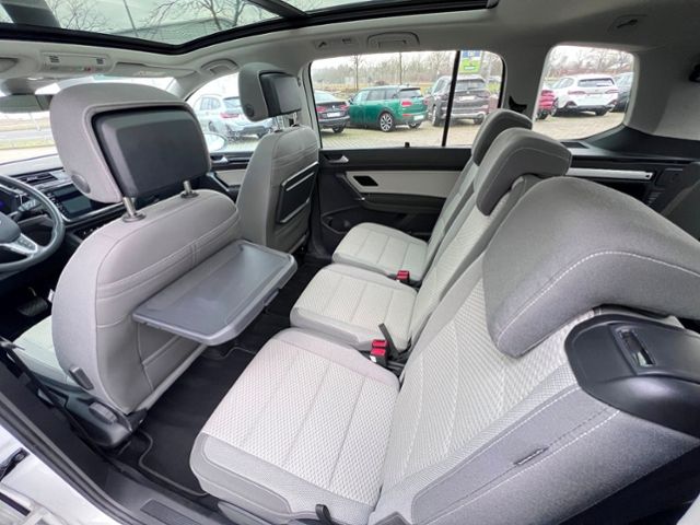 Volkswagen Touran 2024