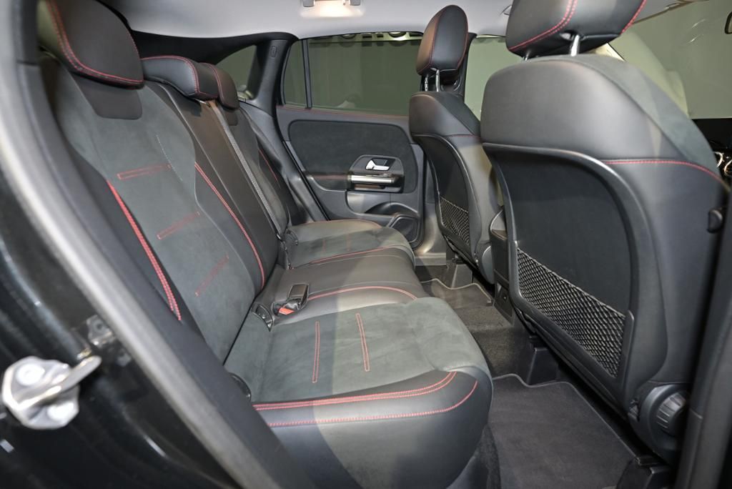 Mercedes-Benz GLA 200 2022