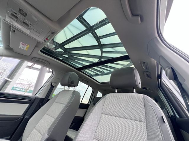 Volkswagen Touran 2024