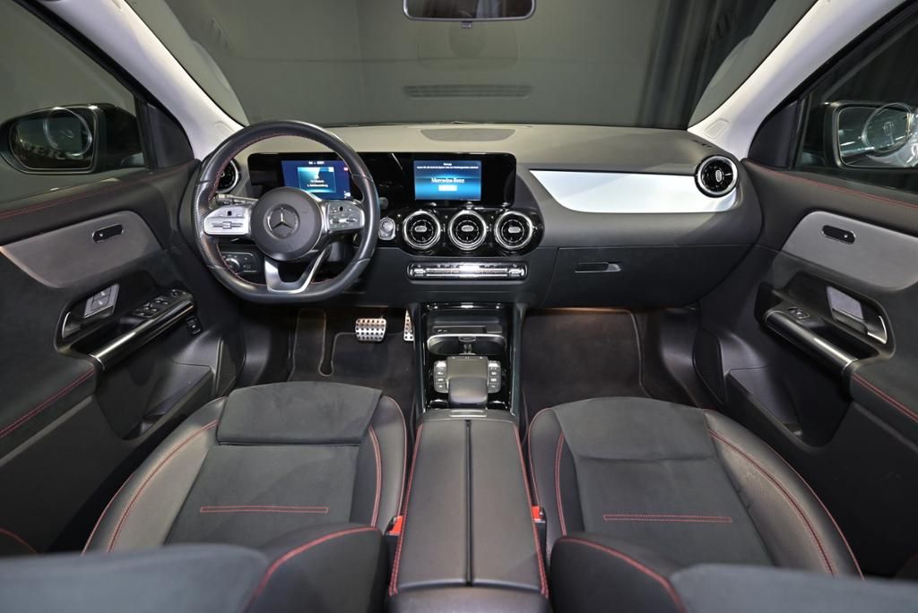 Mercedes-Benz GLA 200 2022