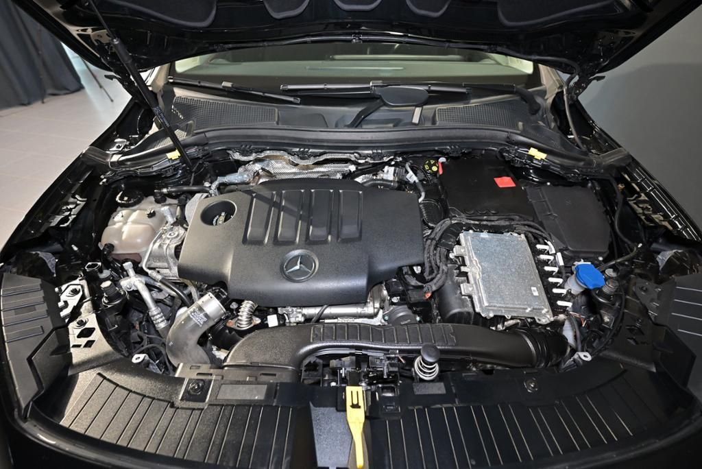 Mercedes-Benz GLA 200 2022