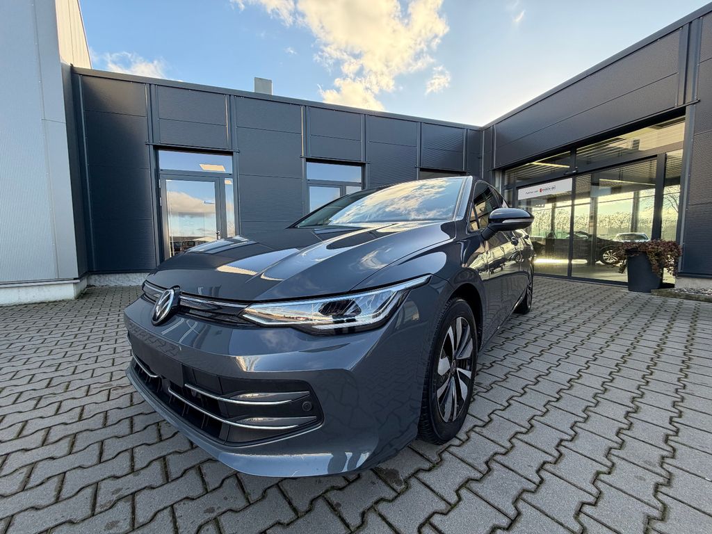Volkswagen Golf 2025