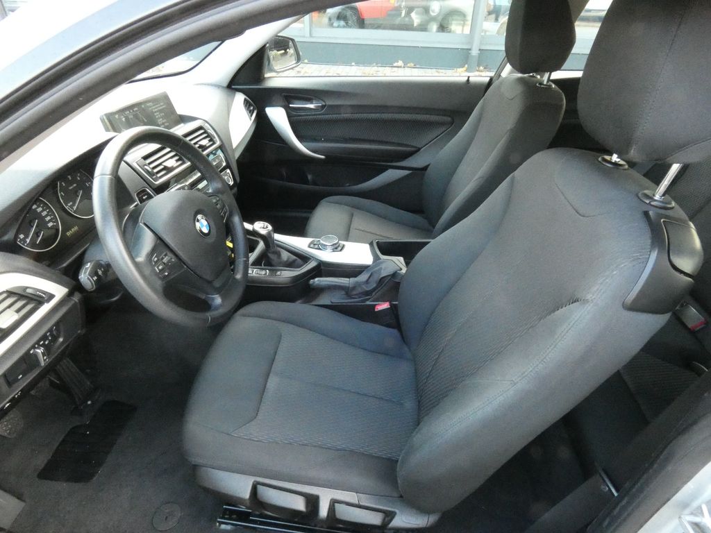 BMW 118 2016