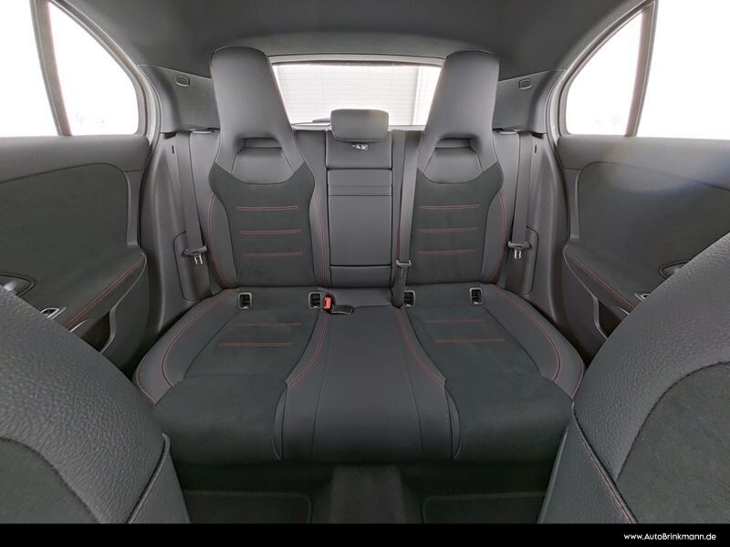 Mercedes-Benz A 180 2024